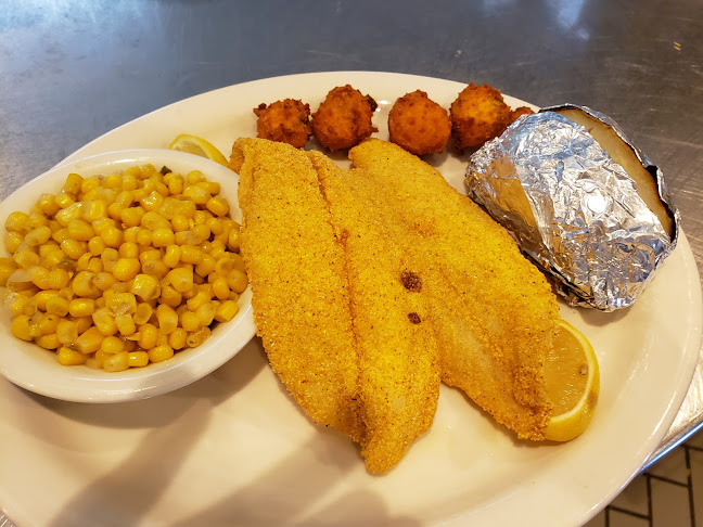 Reviews of The Delta Cafe Scratch Kitchen in Tulsa - Hospitality and gastronomy