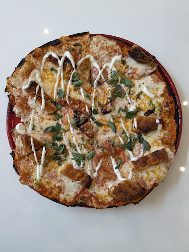 apizza - Hospitality and gastronomy