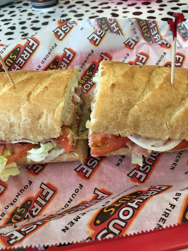 Comentarii opinii despre Firehouse Subs Coborn Plaza