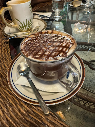 D’ Coffee Bouteaque - Hospitality and gastronomy