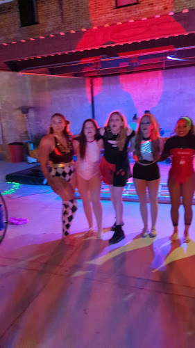 Red Door on Main - Hospitality and gastronomy