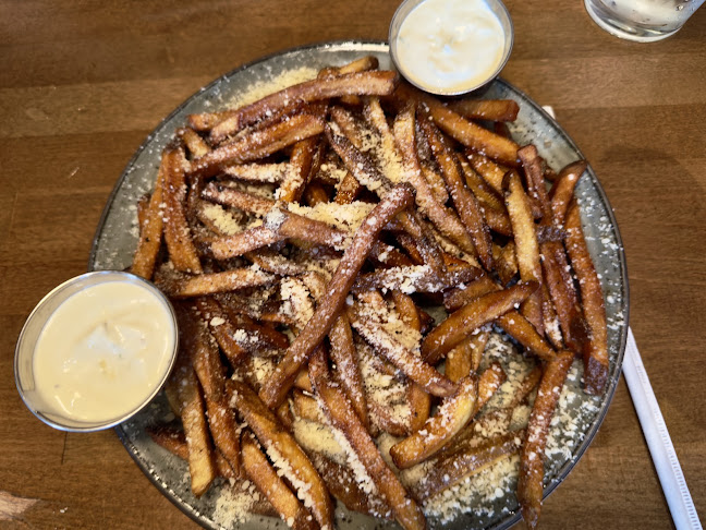 Red Yeti - Jeffersonville