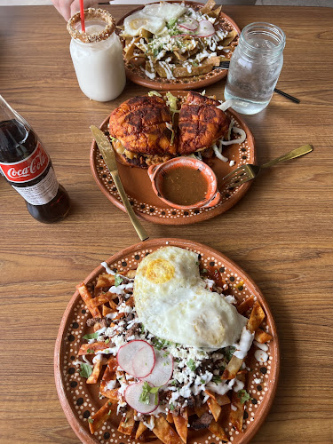 Estilo Azteca - Hospitality and gastronomy