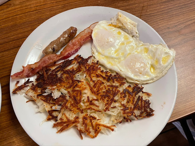 6591 Thompson Rd, Syracuse, NY 13206, United States