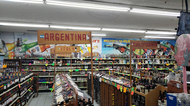 Opinii despre Ruben's Liquors în Miami Beach - Hospitality and gastronomy