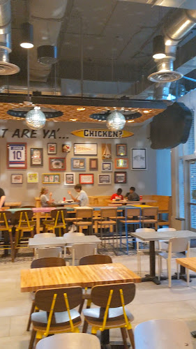 Raising Cane's Chicken Fingers - Hospitality and gastronomy