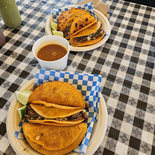 Mucho Corazon Taquería - Hospitality and gastronomy