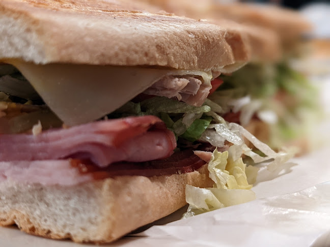 3248 W Columbus Dr, Tampa, FL 33607