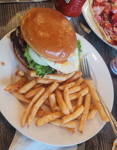 Hydeout Cafe - Hospitality and gastronomy