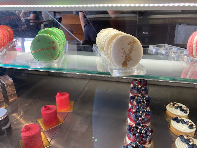 4048 W Kennedy Blvd, Tampa, FL 33609