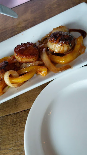 Trident Galley & Raw Bar - Hingham