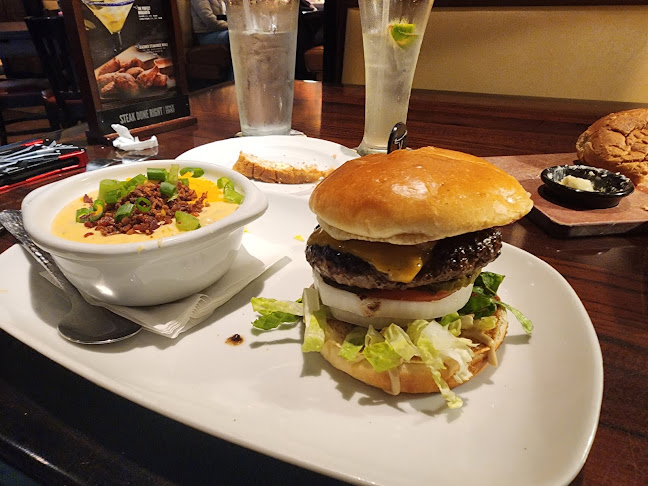 Opinii despre LongHorn Steakhouse în Plano - Hospitality and gastronomy