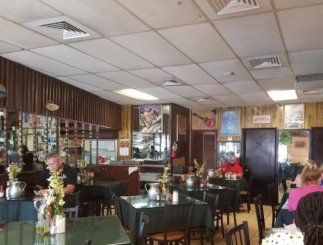 La Viña Aragon Restaurant y Cafeteria - Hialeah