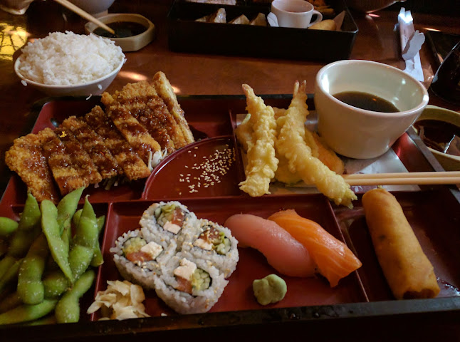 Nosoo Sushi and Hibachi - Hospitality and gastronomy