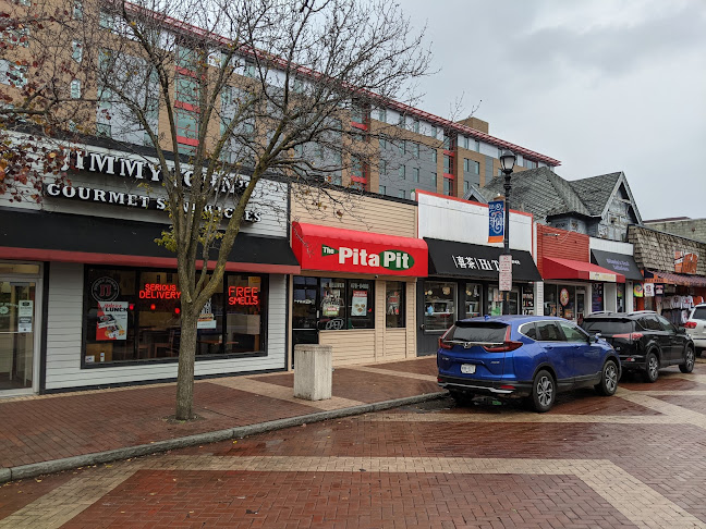 locations.pitapitusa.com