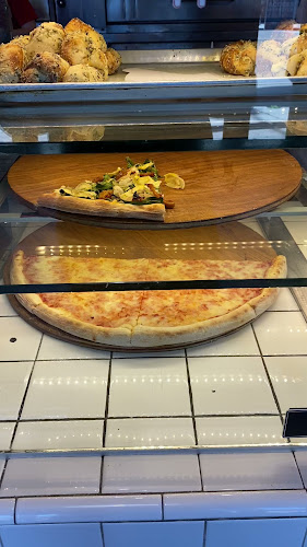 Opinii despre Mr. Moto Pizza - Pacific Beach în San Diego - Hospitality and gastronomy