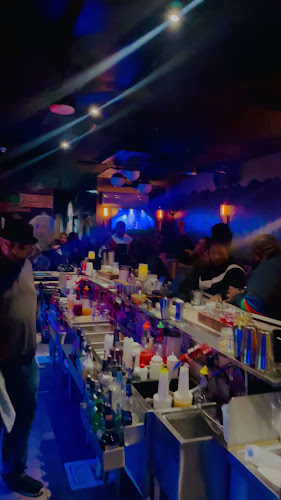 Long Beach Unified Bar & Lounge - Hospitality and gastronomy