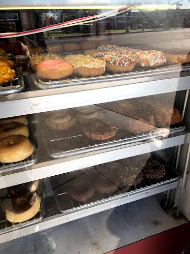 Comentarii opinii despre Monarch Donuts