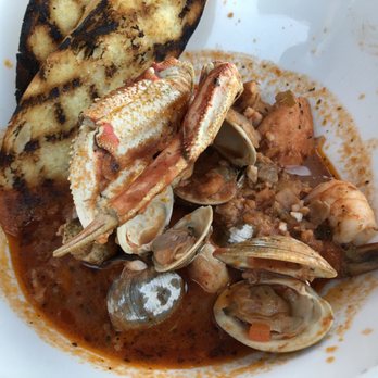 Opinii despre The Fish Peddler Restaurant on Foss Waterway în Tacoma - Hospitality and gastronomy