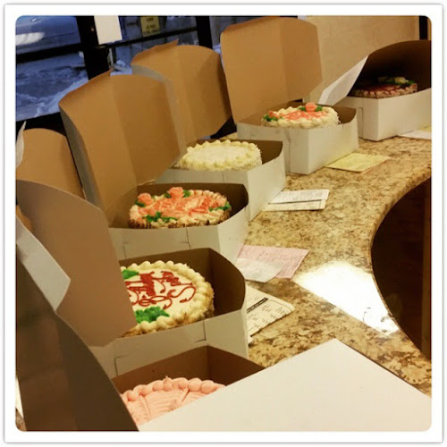 Doc's Cake Shop - Hospitality and gastronomy