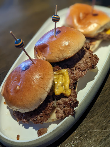 Dave & Buster's Woburn - Hospitality and gastronomy