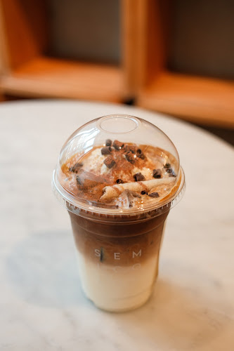 Comentarii opinii despre Semicolon Cafe