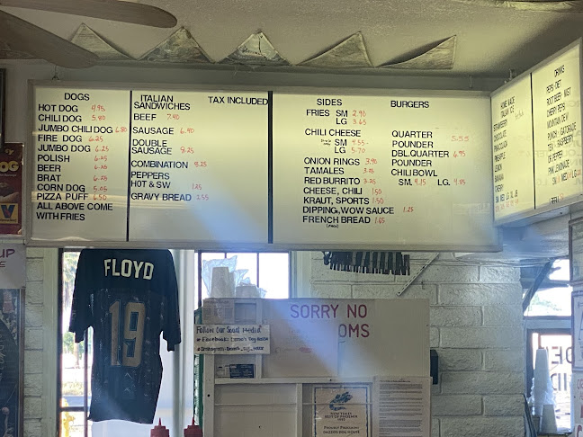 Dazzo's Dog House - Hospitality and gastronomy