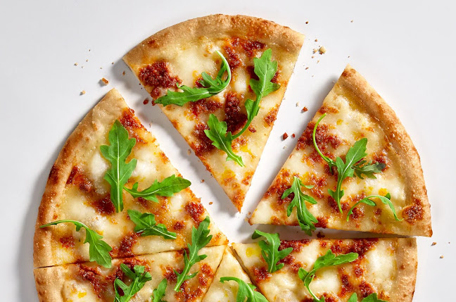 Opinii despre Blaze Pizza în Minneapolis - Hospitality and gastronomy