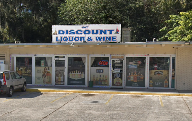 Comentarii opinii despre Jay Discount Beverage and Liquor