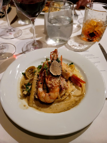 Comentarii opinii despre Cotton Row