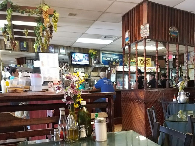 La Viña Aragon Restaurant y Cafeteria - Hospitality and gastronomy