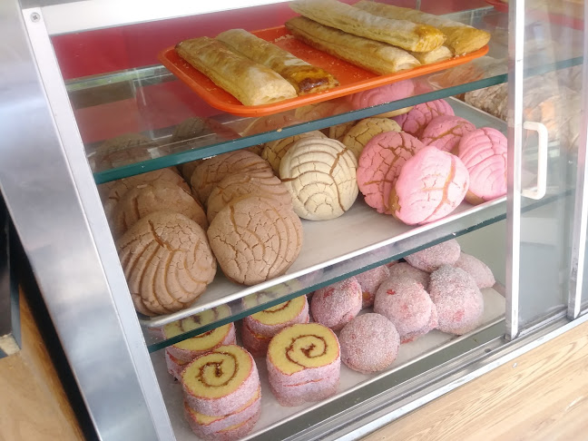 Opinii despre Concha bakery în Victorville - Hospitality and gastronomy