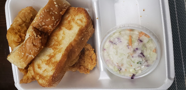 Raising Cane's Chicken Fingers - Hospitality and gastronomy