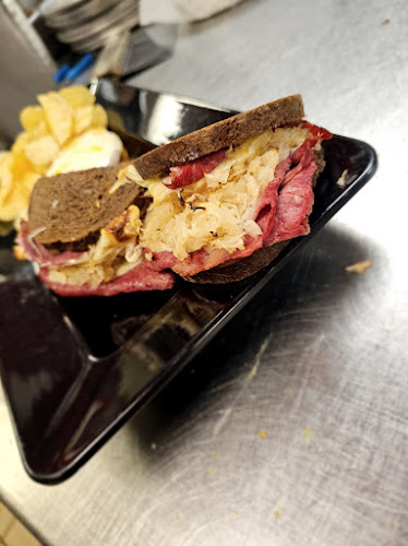 Happy Joe's Pizza & Ice Cream - Dubuque- Century Dr. - Hospitality and gastronomy