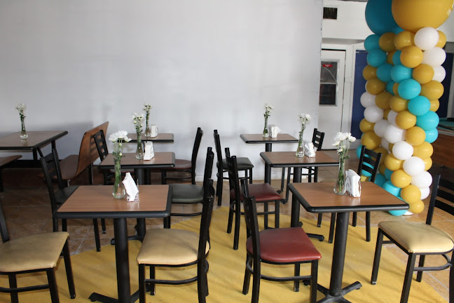 Marina's Bar & Restaurant - Opa-locka