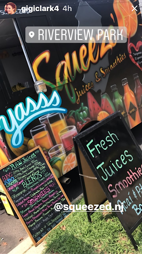 Comentarii opinii despre Squeeze'D