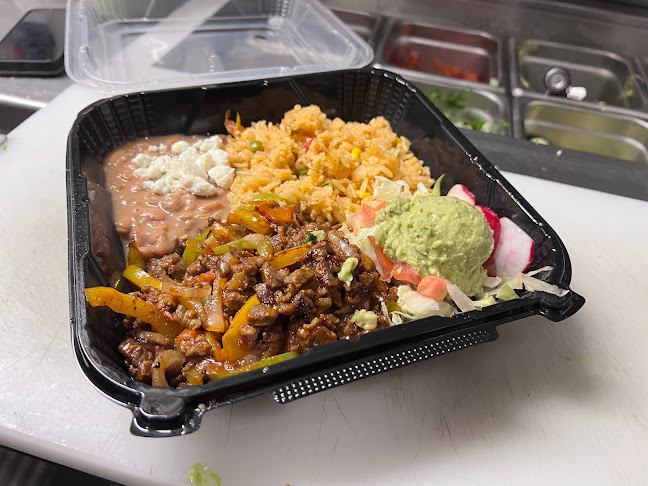 Opinii despre Mucho Corazon Taquería în Kent - Hospitality and gastronomy