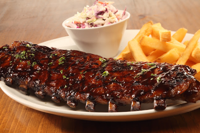 920 NW Pryor Rd, Lee's Summit, MO 64081