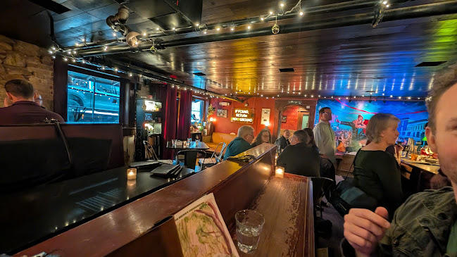 John Brown's Underground - Hospitality and gastronomy