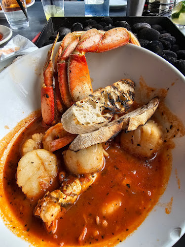 Opinii despre The Fish Peddler Restaurant on Foss Waterway în Tacoma - Hospitality and gastronomy