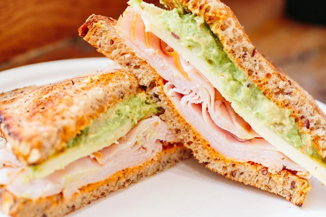 Mike & Patty's Bay Village - Boston