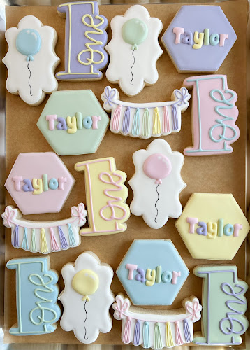 Sifted Sweet Delights - Hospitality and gastronomy