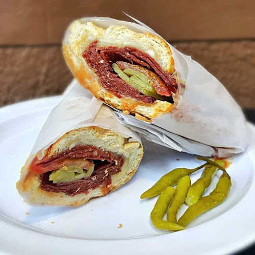 Opinii despre Garo's Deli în Los Angeles - Hospitality and gastronomy