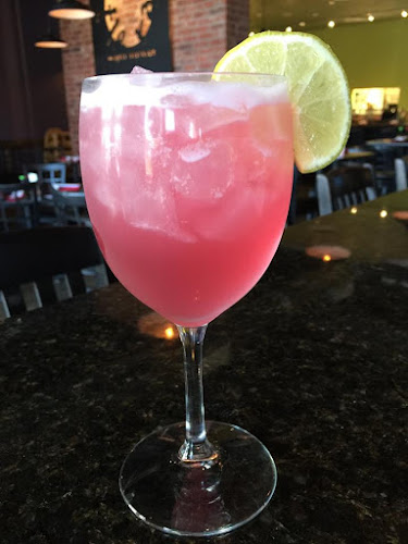 Comentarii opinii despre In The Raw Broken Arrow