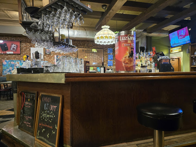 The Old Mohawk - Hospitality and gastronomy