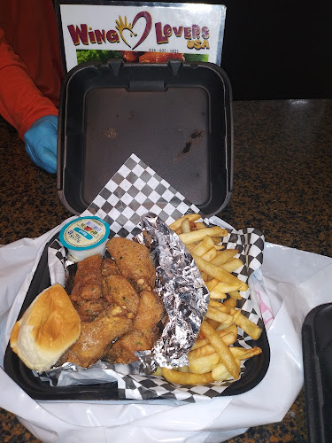 Comentarii opinii despre Wing Lovers USA