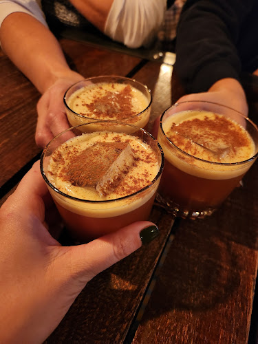 Opinii despre Cru Bottle Shoppe în Davenport - Hospitality and gastronomy