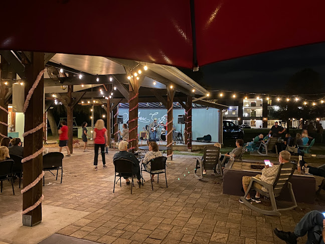 4989 Northwest 40th Place, Gainesville, FL 32606