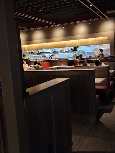 Comentarii opinii despre Firebirds Wood Fired Grill