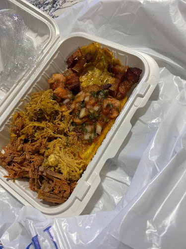 Reviews of La Perrada De Chalo in Jackson Heights - Hospitality and gastronomy